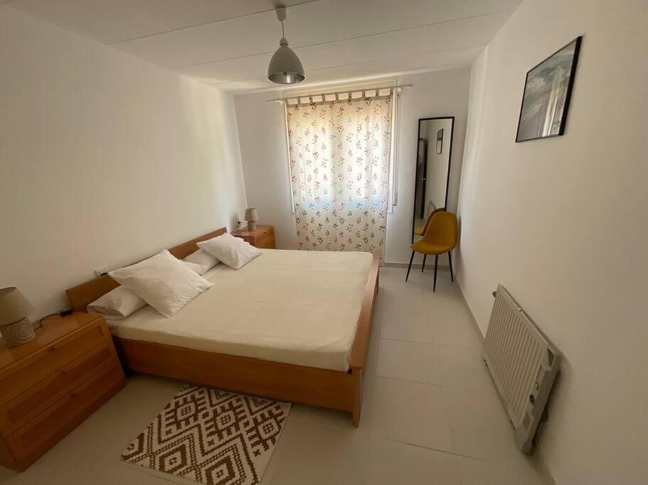 Lindo Apartamento Con Vistas Al Puerto Mistral Емпуриабрава Екстериор снимка